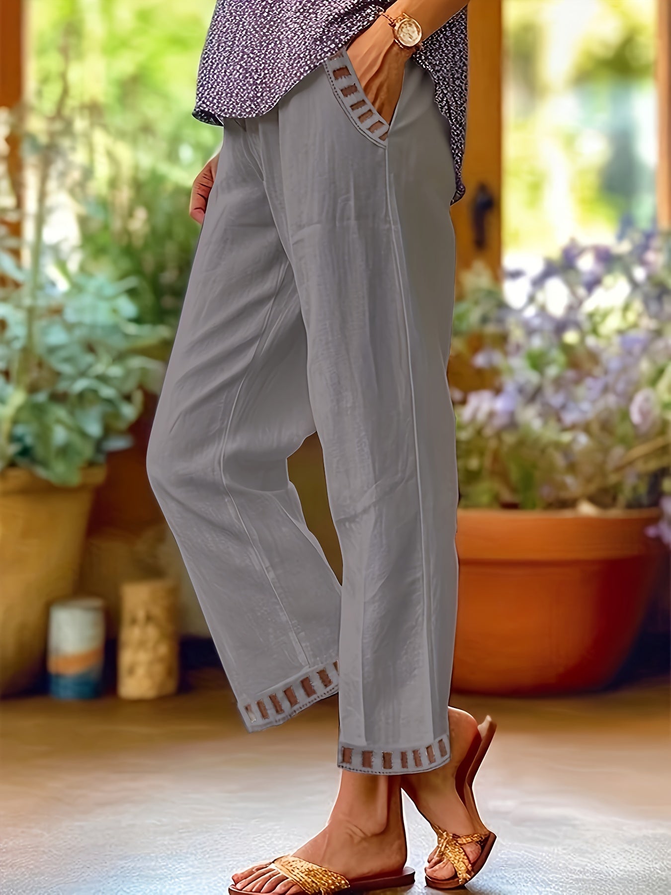 Taikoo | Relaxed Contrast Trim Cropped Pants