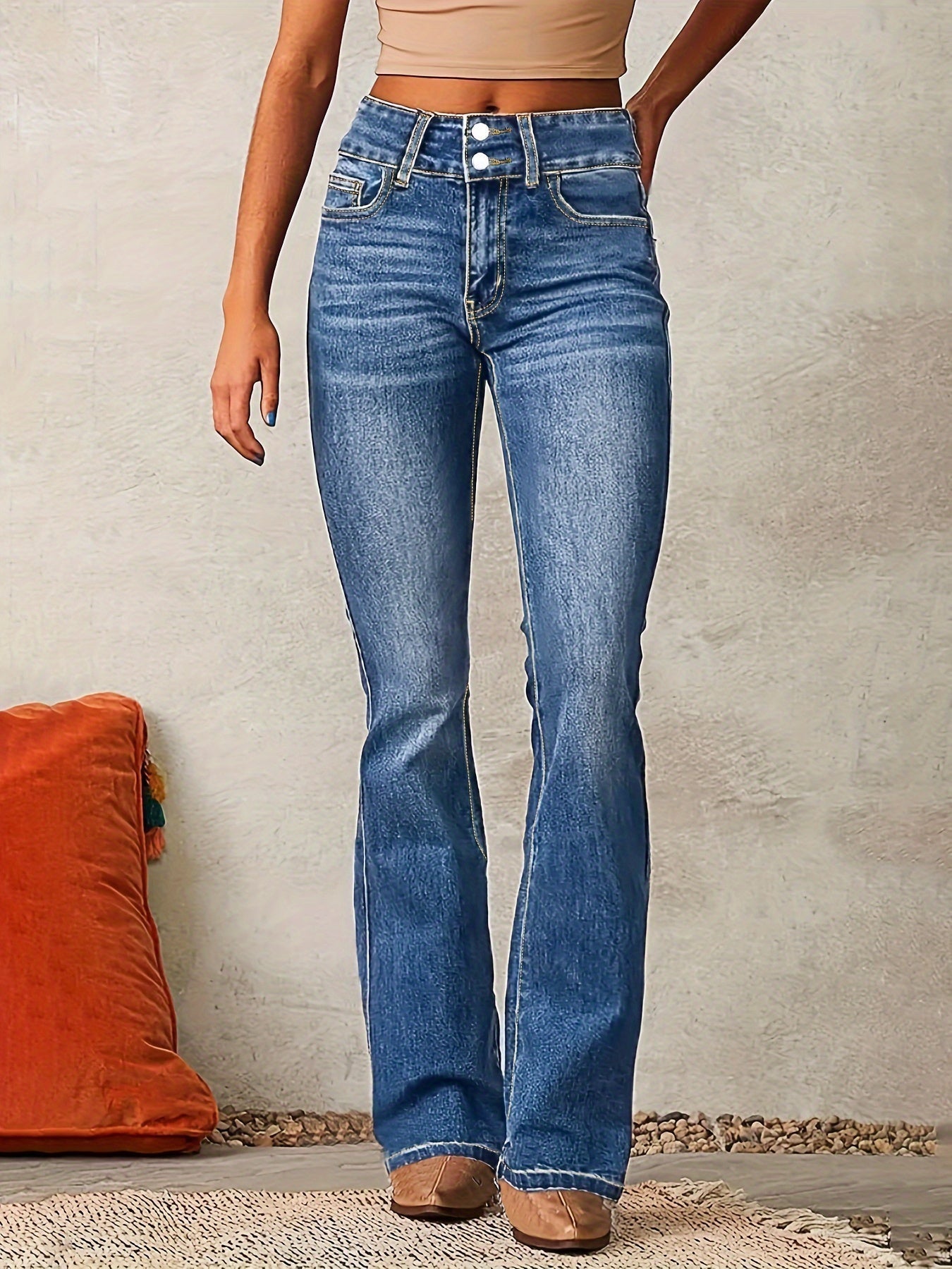 Talia | Classic Flare Jeans